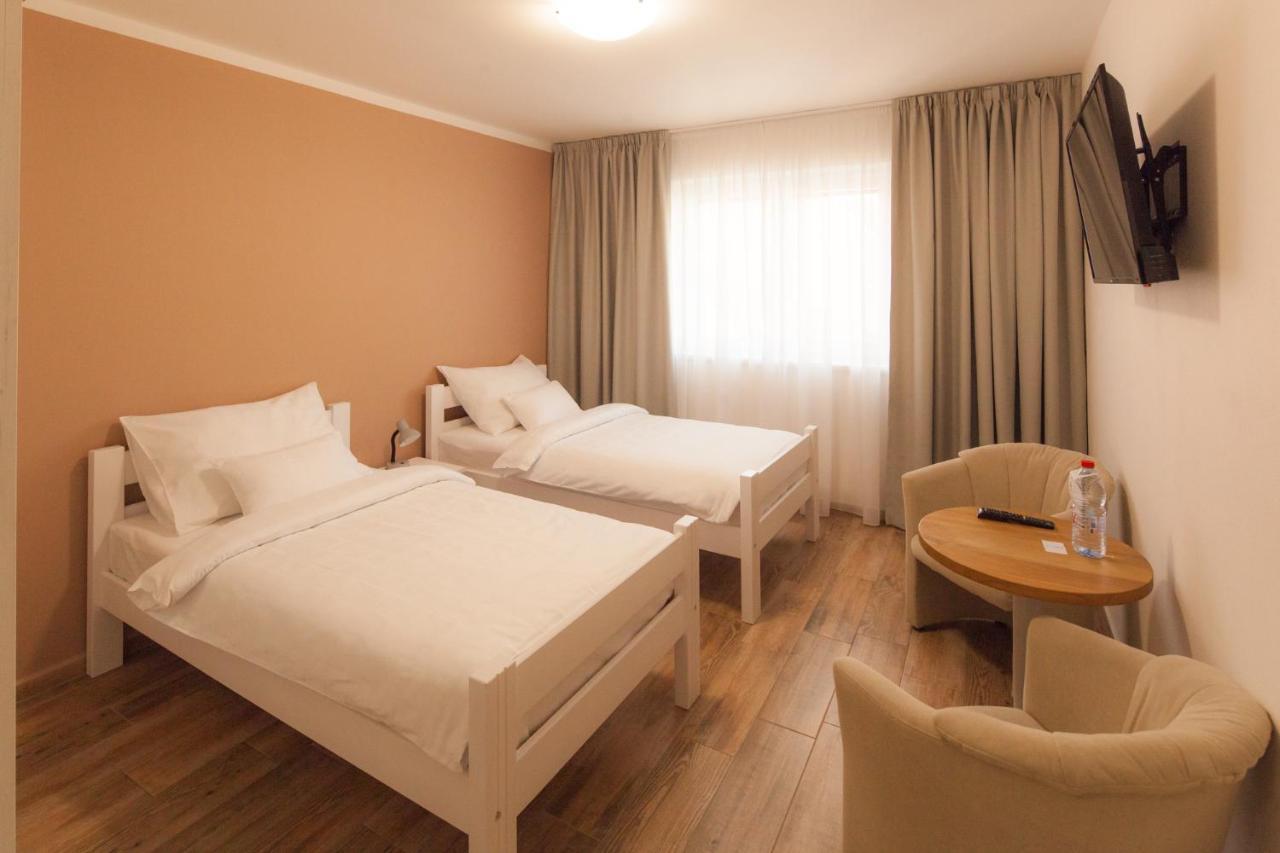 Golf Certovo Bremeno Hotel Jistebnice ภายนอก รูปภาพ
