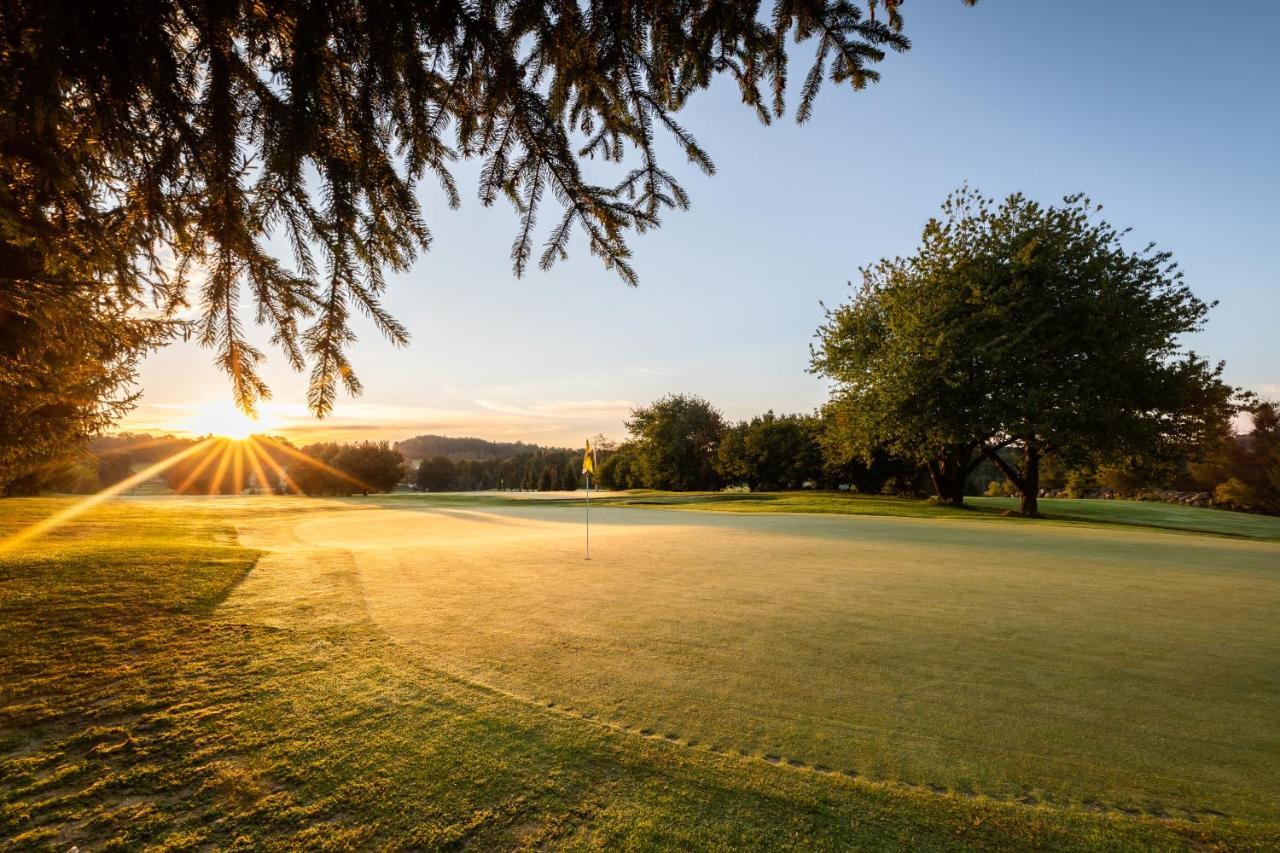 Golf Certovo Bremeno Hotel Jistebnice ภายนอก รูปภาพ