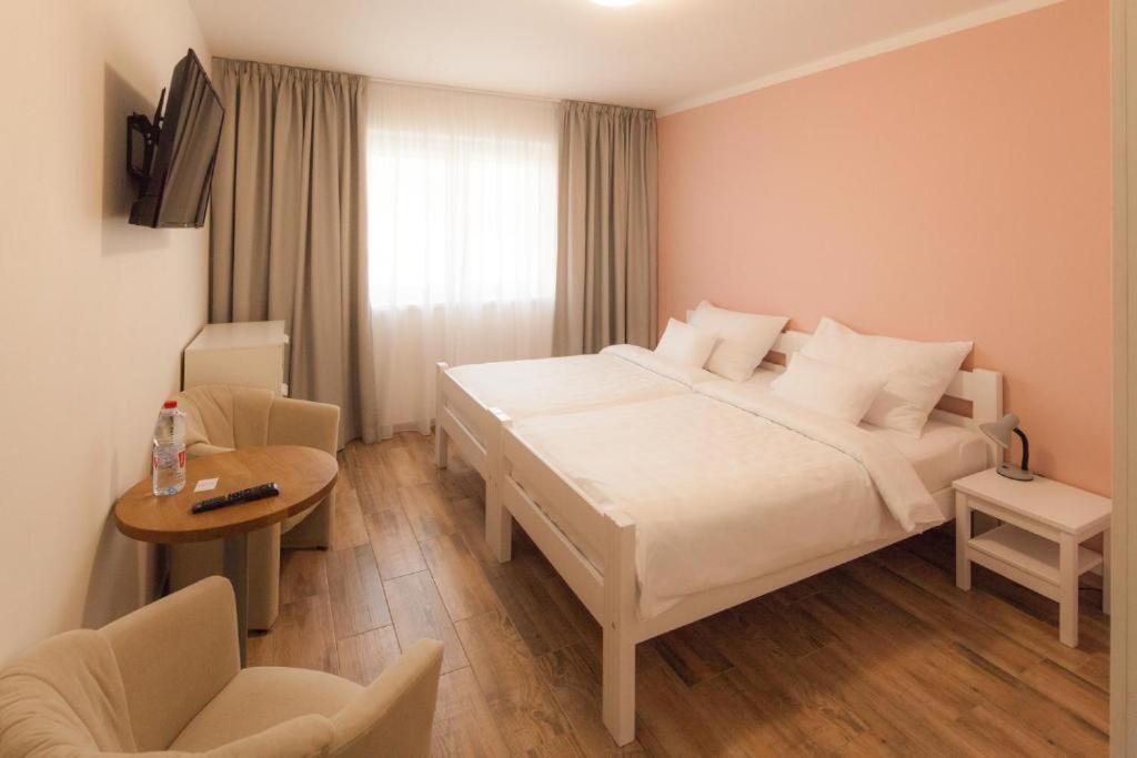 Golf Certovo Bremeno Hotel Jistebnice ภายนอก รูปภาพ